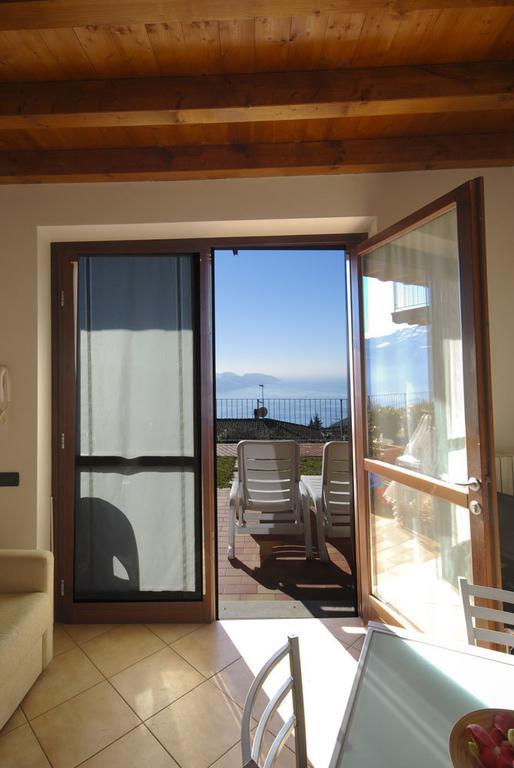 Residence Mirena - Rebomaholidays Tignale Eksteriør billede